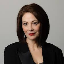 Nanette Cox's Instagram, Twitter & Facebook