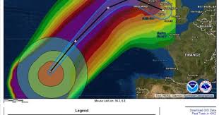 Us Forecasters Latest Weather Charts On Lorenzos Track Over