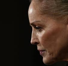 Sharonstone.net by no means tries to pass itself off as the official sharon stone website, nor is it affiliated or endorsed by the. Sharon Stone Es Ist Meine Vagina Um Die Es Geht Welt