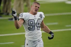American football und gerade die nfl (national football league) begeistert millionen von menschen. Erster Aktiver Nfl Profi Outet Sich Raiders Star Carl Nassib Macht Homosexualitat Offentlich