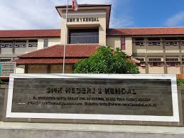 Boy dimas.w siti harmin krisma edi. Hal Hal Apa Saja Sih Yang Ada Di Smk Negeri 1 Kendal Yuk Simak Kompasiana Com