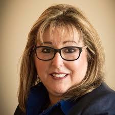 Donna Cullen's Instagram, Twitter & Facebook