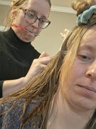 I shouldn't be trusted with scissors I guess 🤦🏼‍♀️🙈 #hairmishap #hairdiy  #chopchop