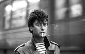 With mathias malzieu, olivia ruiz, grand corps malade, jean rochefort. Alain Bashung Un Geant De La Chanson Nos Cinq Tubes Eternels La Nuit Je Mens Osez Josephine Madame Reve Ma Petite Entreprise C Est L Arrivee Du Tour Philippelenoir Popculture Com