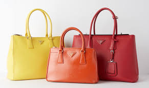 Prada Tote Size And Style Guide Yoogis Closet Blog