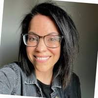 Colleen Hepler's Instagram, Twitter & Facebook