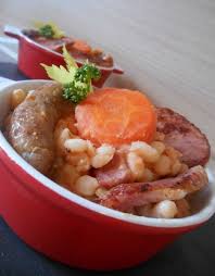 La Recette Du Cassoulet Facile Et Rapide Comme On L Aime Recette Plat Cassoulet Facile Par Lacuillereauxmill Recette Cassoulet Recette De Plat Cassoulet