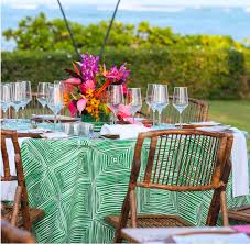 The shows were also three weeks away, and she needed to hire a band. Mo2zsmtz0ysw2m