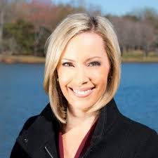 Roxanne Tracey's Instagram, Twitter & Facebook