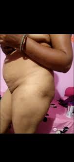 Lakshmi bhabhi full nude & big ass