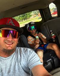 Tyler Moreau (@chivo_444) • Instagram photos and videos