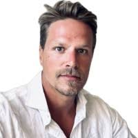 100+ "Warrén" profiles