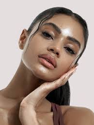 Katie Bishop's Instagram, Twitter & Facebook