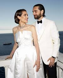 Ihr freund roland hat sie zu seiner hochzeit nach bonn eingeladen. Royale Hochzeit Vorarlberger Nachrichten Vn At