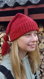 Ravelry: Julehue med kvast pattern by Krista Rose Jensen