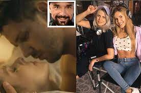 Premiera filmu dziewczyny z dubaju zbliża się wielkimi krokami. Petla Vegi Kontra Dziewczyny Z Dubaju Dody Ktory Film Bedzie Lepszy Super Express Wiadomosci Polityka Sport