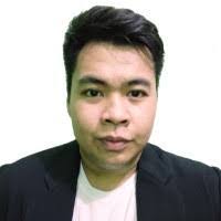 Jonathan Louie's Instagram, Twitter & Facebook