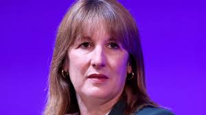 Rachel Reeves urged to make Budget 'bold' or risk future tax rises - BBC  News