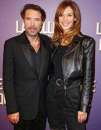 For more than 45 years, sarah and victor have been together. Nicolas Bedos Et Doria Tillier En Couple A L Ecran Separes A La Ville Elle
