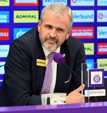 Die wiener austria hat im hinspiel heimrecht. Oz3ld6xoh8nj5m