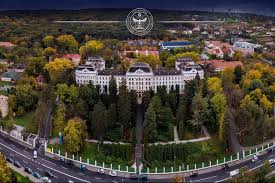 Jul 18, 2021 · concursul de admitere în anul i de studii se va desfasura pe data de 22 iulie 2009 pentru specializarile: Admitere 2021 La Universitatea De MedicinÄƒ Farmacie È™tiinÈ›e È™i Tehnologie Din Targu MureÈ™ Peste 4 300 De Locuri Pentru Sesiunea Iulie Septembrie Inscrierile Online Au Inceput P Edupedu Ro