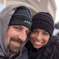 Carol Golder's Instagram, Twitter & Facebook