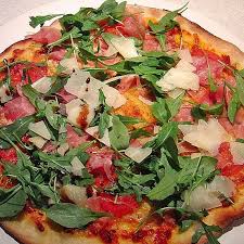 Pizzateig Mit Wenig Hefe Von Iobrecht Chefkoch Pizza Teig Teig Pizza