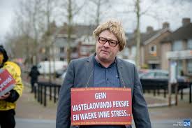 Gemeente nederweert mopakigbahin sa usa ka utlanan sa gemeente peel en maas, gemeente weert, ug leudal. Geen Traditionele Vastelaovendjsviering In Gemeente Nederweert V V De Vlikkestaekers Ospel