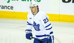Maple Leafs vs Lightning Prediction, Picks & Odds for Tonight’s NHL Game