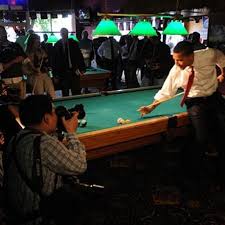 Obama Playing Pool Billiards Sport Pool Billiards Pool