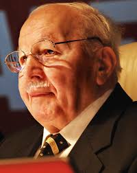 Necmettin erbakan'ın kabrini ziyaret etti. Necmettin Erbakan Vikipedi