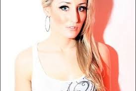 Stephanie Jay's Instagram, Twitter & Facebook