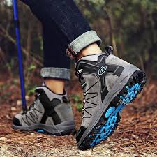Kasut air pintar mencari dari adidas mempunyai pembinaan ringan dan cepat kering yang menjadikannya ideal untuk memancing, aktiviti pantai atau tidak sesuai untuk hiking. 10 Kasut Hiking Murah Terbaik Bawah Rm70 2021 Infosantai