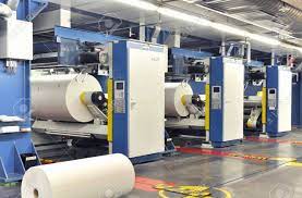 Papierrollen In Einer Druckmaschine Einer Großen Druckerei Lizenzfreie  Fotos, Bilder Und Stock Fotografie. Image 93012922.