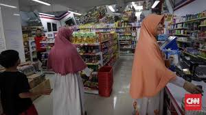 Toha ini merupakan 212 mart pertama di wilayah cirebon raya yang diresmikan tanggal 25 mei 2017 dan dimiliki oleh 150 orang pemodal baik dari anggota komunitas koperasi. Setor Modal Koperasi 212 Mart Iming Imingi Untung 15 Persen