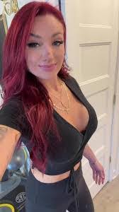 Chris Cona's Instagram, Twitter & Facebook