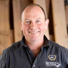 Geschäftsleitung und Team