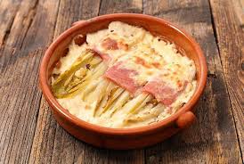 Cyril Lignac Devoile Sa Recette Des Endives Au Jambon Maroilles Un Plat Hautement Gourmand