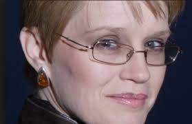 Writing A Series, Finding Your Voice And Being A Hybrid Author With Zoe  Sharp