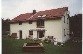 Darunter sind 2 wohnimmobilien und 1 gewerbeimmobilie. Haus Zum Verkauf 91757 Treuchtlingen Mapio Net