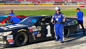 Because nascar scheduled the first race at the track to immediately follow the daytona 500 on the schedule, teams were forced to travel across the the spring phoenix race was moved to what had been bristol's spring date. Nascar Drive 8 Minute Time Trial Las Vegas