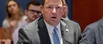 Ex-FBI agent charged in Capitol riot now works