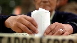 Un acto cívico es una ceremonia oficial donde varias personas se reúnen, con el propósito de ¿cómo se debe comportar durante un acto cívico? Que Es Deberes Civicos Su Definicion Y Significado 2021