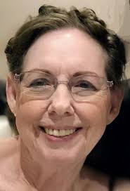 Karen Udell's Instagram, Twitter & Facebook