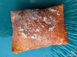 Pour into a glass and top with whipped topping, crushed cinnamon toast crunch cereal and a sprinkle of cinnamon sugar if desired. Review Cinnamon Toast Crunch Cinnadust