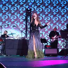 Snob نجاح باهر للفنانة نوال الزغبي في لاس فيغاس