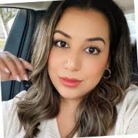 Arianna Marquez's Instagram, Twitter & Facebook