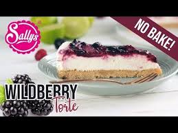 Schnelle Fruchtige No Bake Torte Mit Gemischten Fruchten Der Boden Besteht Aus Loffelbiskuit Und Tonkabohne Dara Kuchen Und Torten Kuchen Ohne Backen Torten