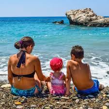 Proto nezapomeňte na důležitou kosmetiku, která by ve vaší výbavě neměla chybět. Kypr Nejcistsi Vodu Na Koupani Ma Ze Zemi Evropske Unie Tento Ostrov Cnn Prima News