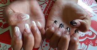 Los colores reales pueden variar ligeramente de los colores de la pantalla debido a las restricciones. Shantal Salon Unas Acrilicas Diseno De Fuego En 2 Colores Facebook